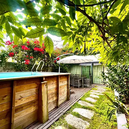 Exclusive Luxury With S-pool & Garden Villa